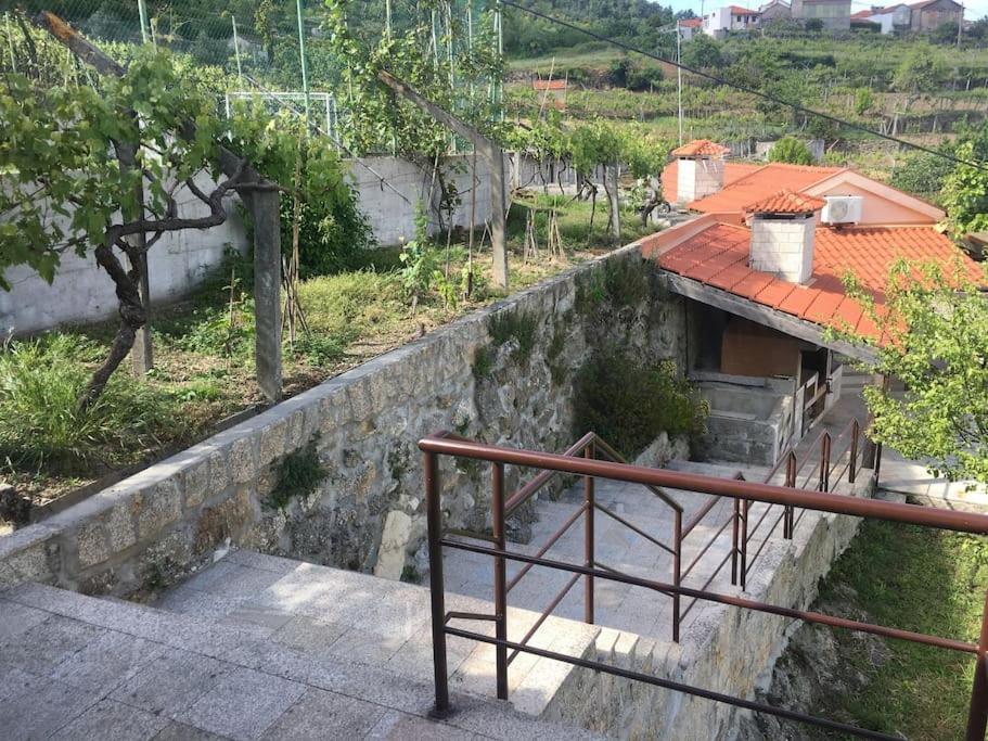 Casa Da Alegria Villa Urgueira  Exterior photo